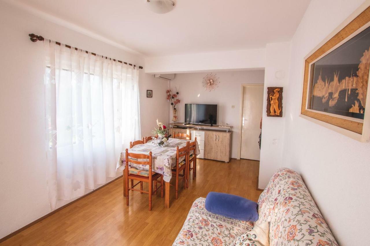 Kristian Apartments Rovinj Extérieur photo
